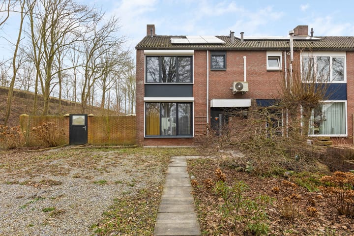 Foto 1 van Steenakker 8