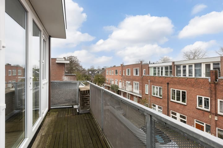 Foto 42 van Van Musschenbroekstraat 61