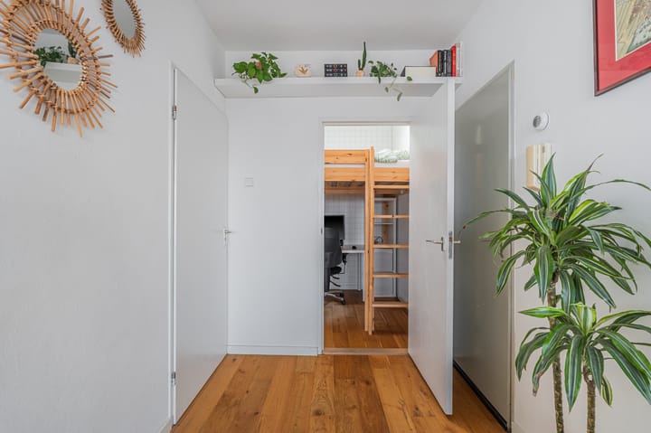 Foto 11 van Beukenplein 12-4