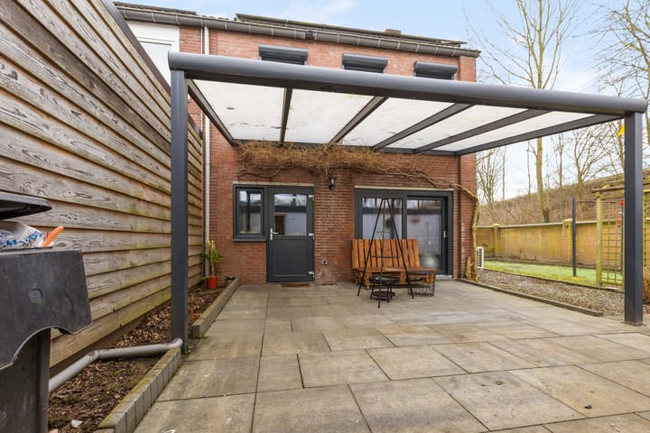 Foto 32 van Steenakker 8