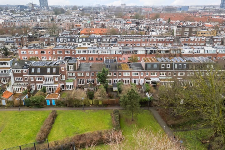 Foto 54 van Van Musschenbroekstraat 61