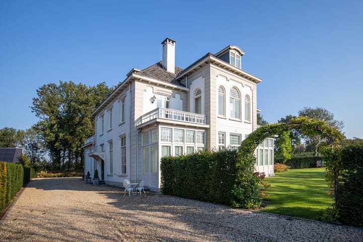 Rijksstraatweg 75
