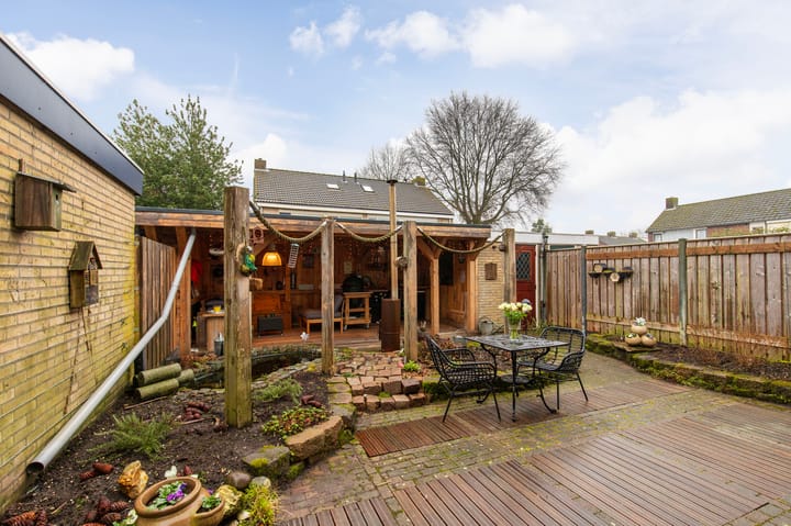 Foto 32 van Montgomerystraat 35