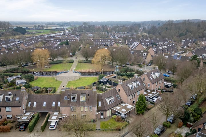 Foto 44 van Beatrixplantsoen 17