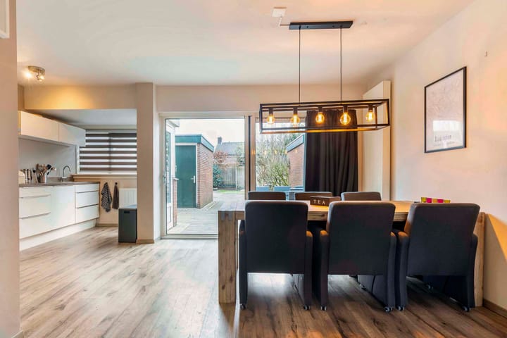 Foto 8 van Vlinderstraat 19