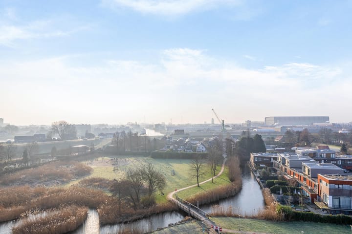 Foto 37 van Lehárstraat 238