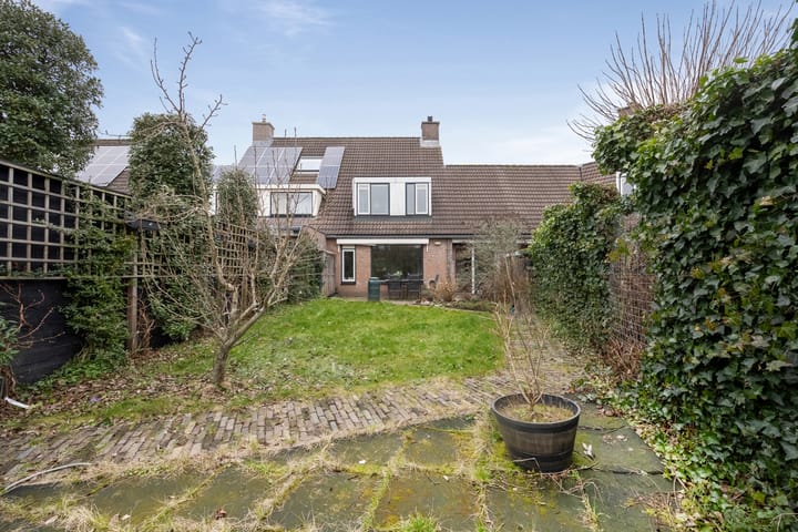 Foto 21 van Beatrixplantsoen 17