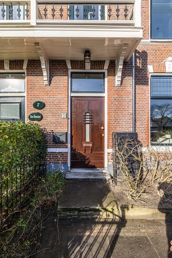 Foto 8 van Weeresteinstraat 9