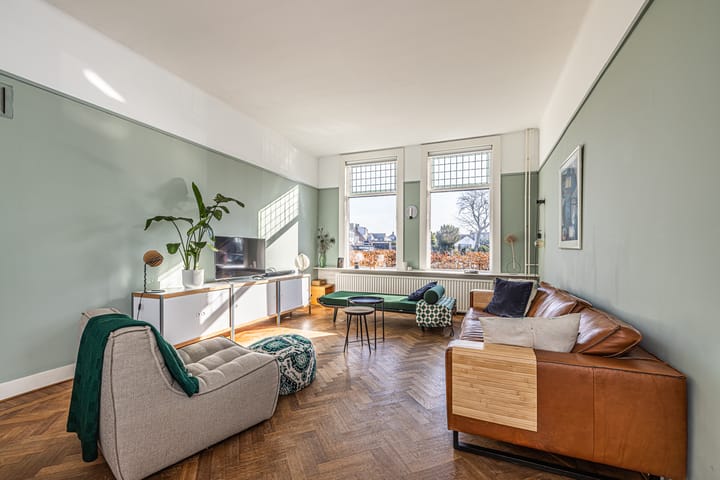 Foto 11 van Weeresteinstraat 9