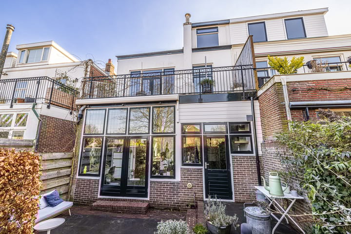 Foto 26 van Weeresteinstraat 9