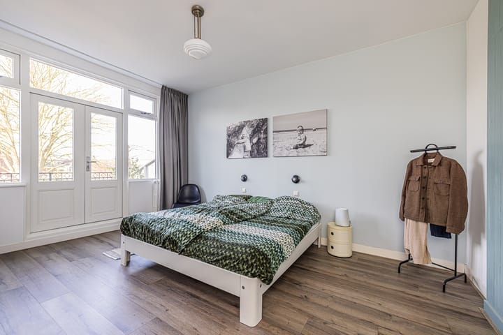 Foto 36 van Weeresteinstraat 9