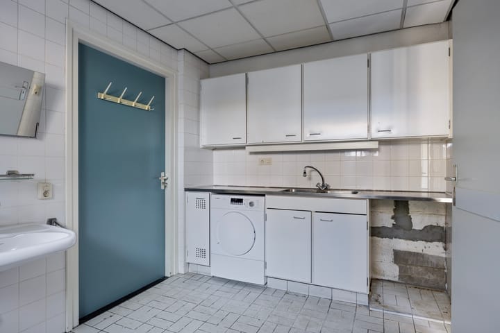 Photo 6 of Romuluslaan 41