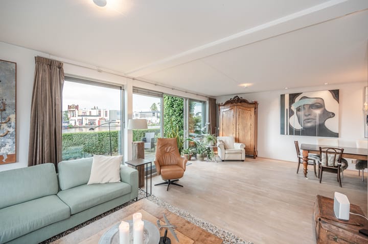 Foto 4 van Varossieaupalet 12