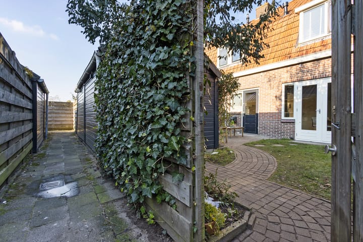 Foto 32 van Camminghastraat 60