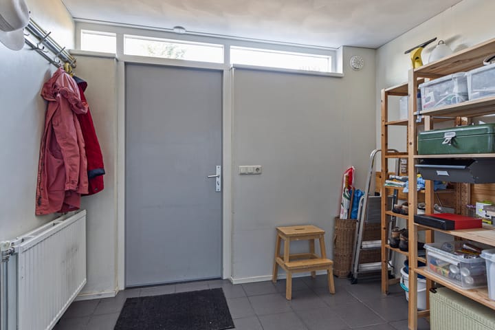 Foto 22 van Adelheid van Voornstraat 8