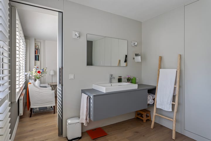 Foto 27 van Adelheid van Voornstraat 8