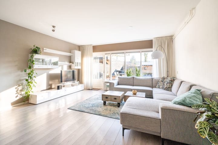 Foto 2 van Postmeestersdreef 418