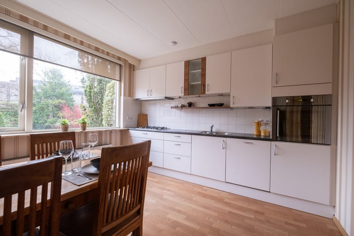 Foto 12 van Bickerstraat 46