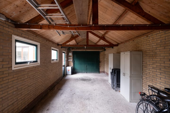 Foto 32 van Bickerstraat 46