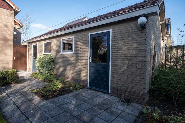 Foto 34 van Bickerstraat 46