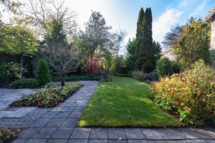 Foto 37 van Bickerstraat 46