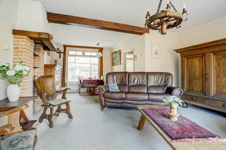 Foto 6 van St Odulphusstraat 6