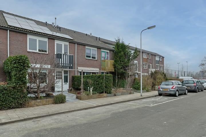 Foto 5 van van Schagenhof 17