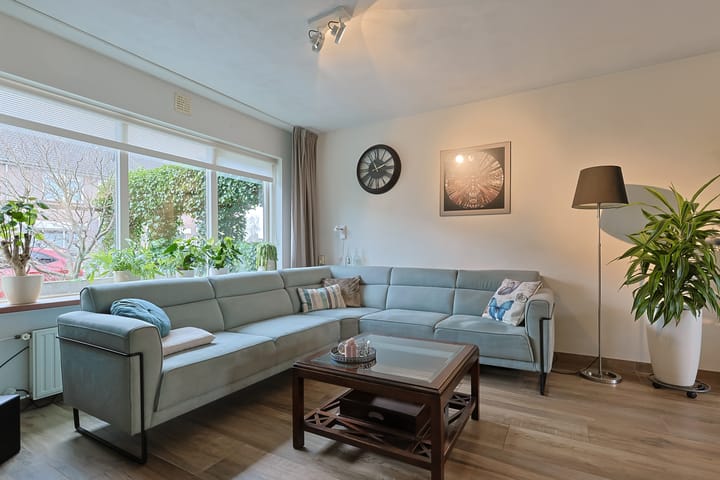 Foto 11 van van Schagenhof 17