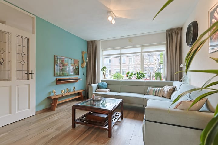 Foto 14 van van Schagenhof 17