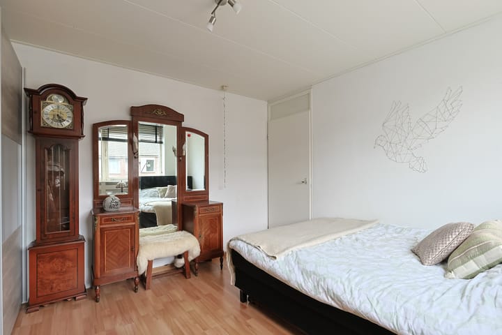 Foto 35 van van Schagenhof 17