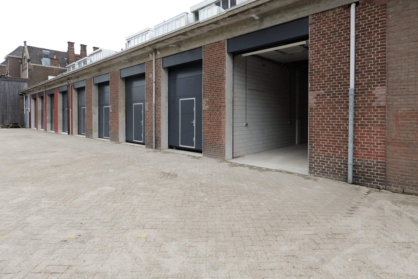 Bekijk foto 1 van Scheepmakersstraat 93