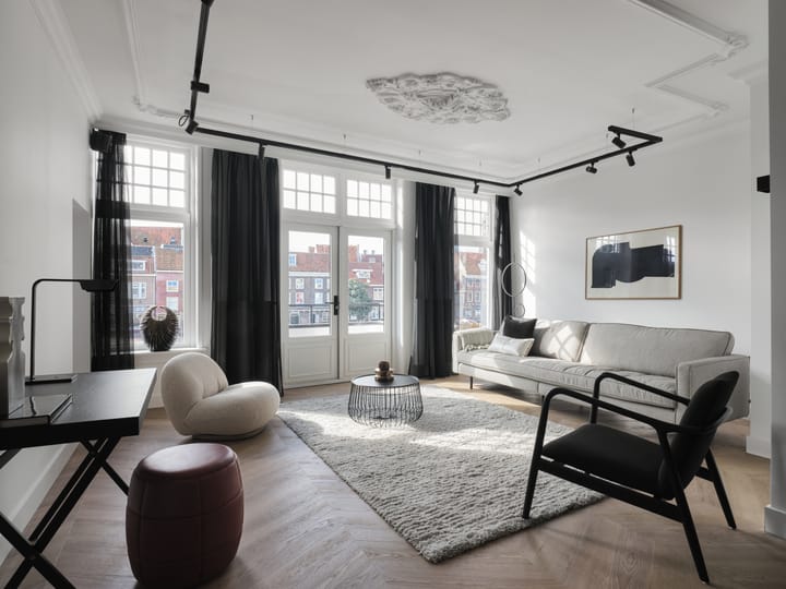 Photo 6 of Thorbeckegracht 68-A