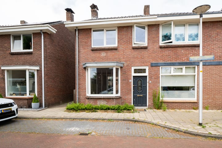 Foto 2 van Pieter Bothstraat 43