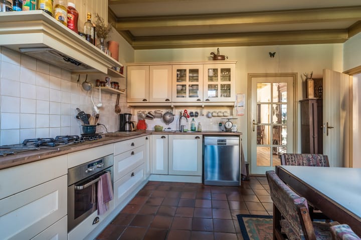 Photo 23 of Voorstraat 22