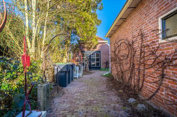 Photo 46 of Voorstraat 22