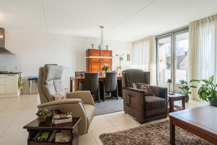 Foto 8 van Van Haestrechtstraat 4-05