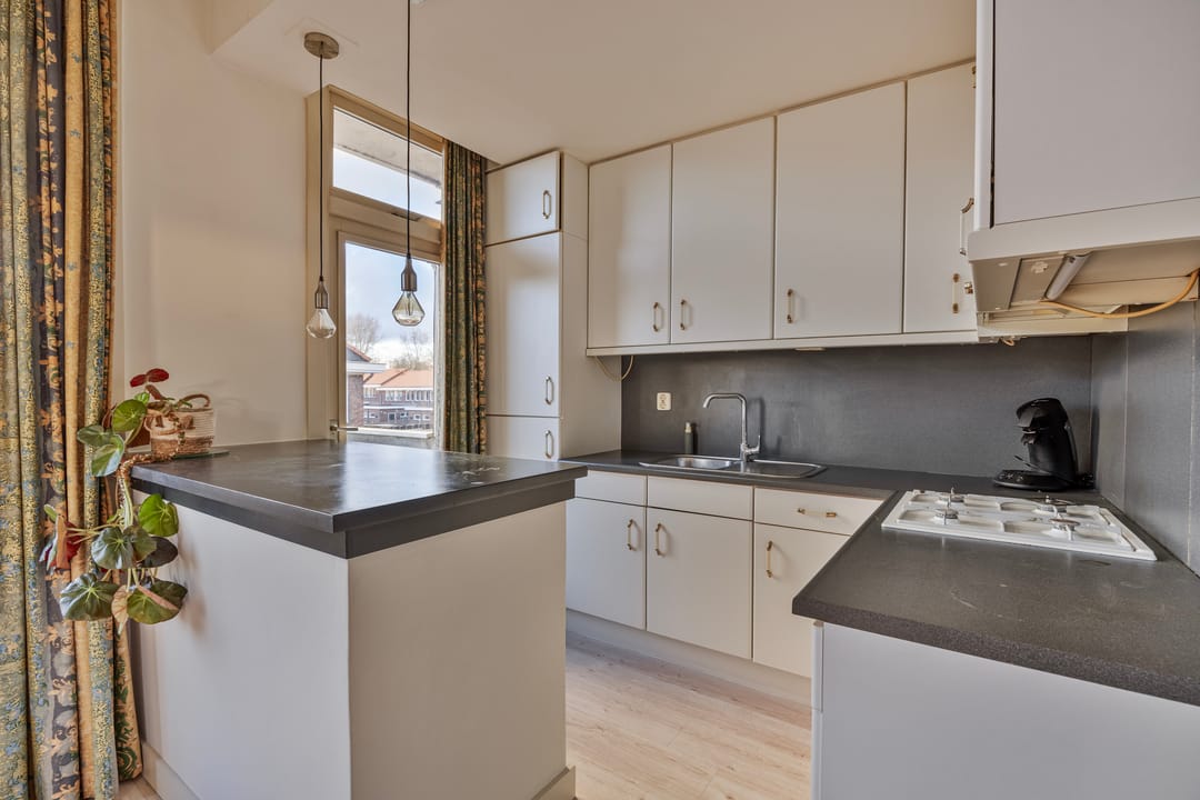 Photo 17 of Johan de Wittlaan 207