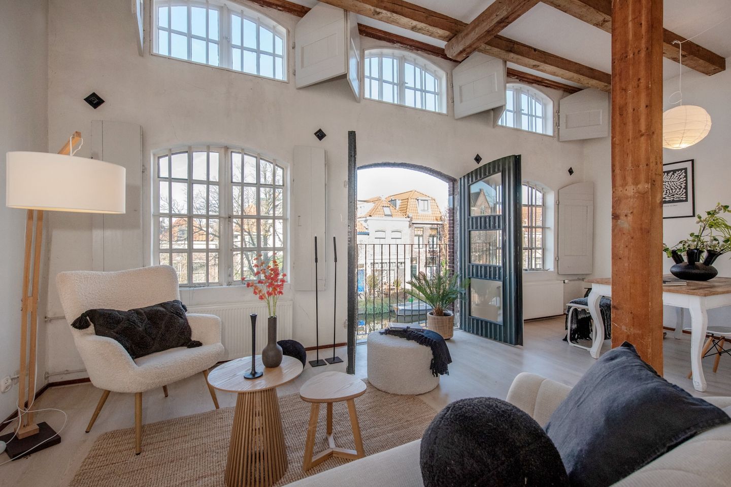 Foto 10 van Buitenwatersloot 121-C