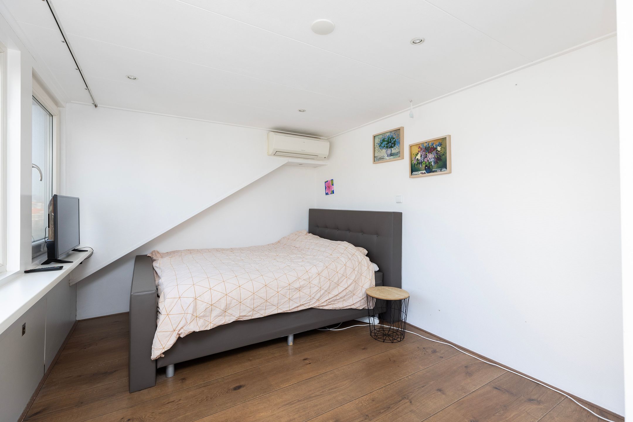 Foto 30 van Burgemeester de Bordesplein 16