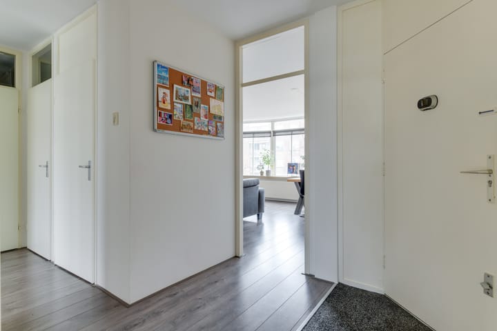 Foto 9 van Charlotte Brontéstraat 174