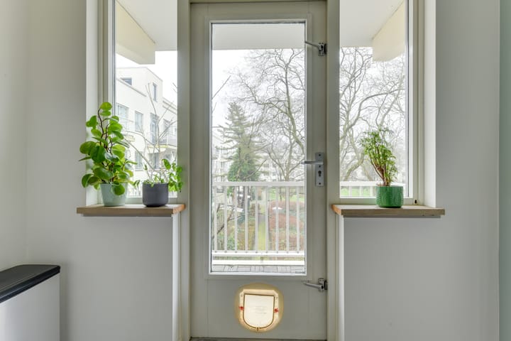 Foto 19 van Charlotte Brontéstraat 174