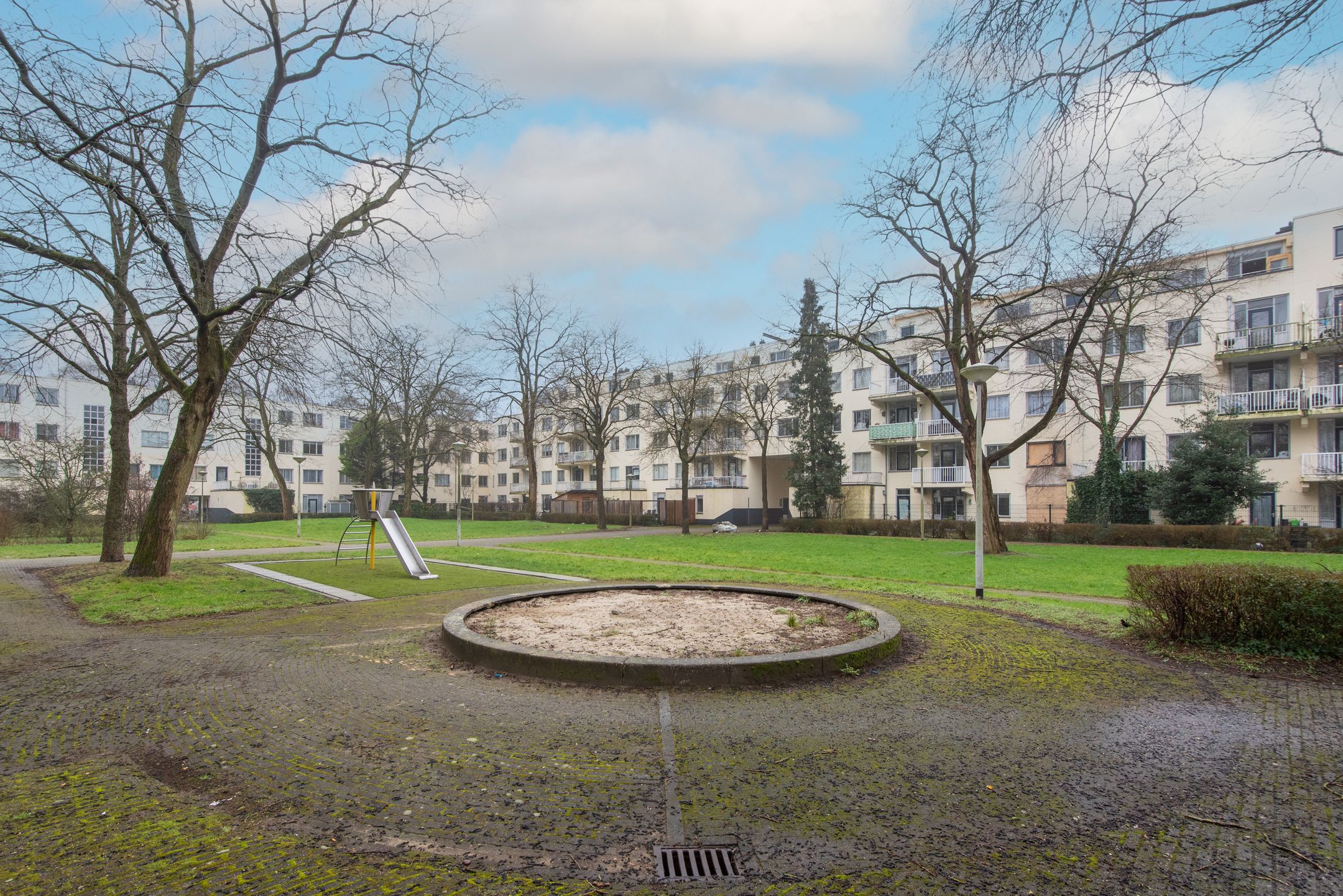 Foto 21 van Charlotte Brontéstraat 174