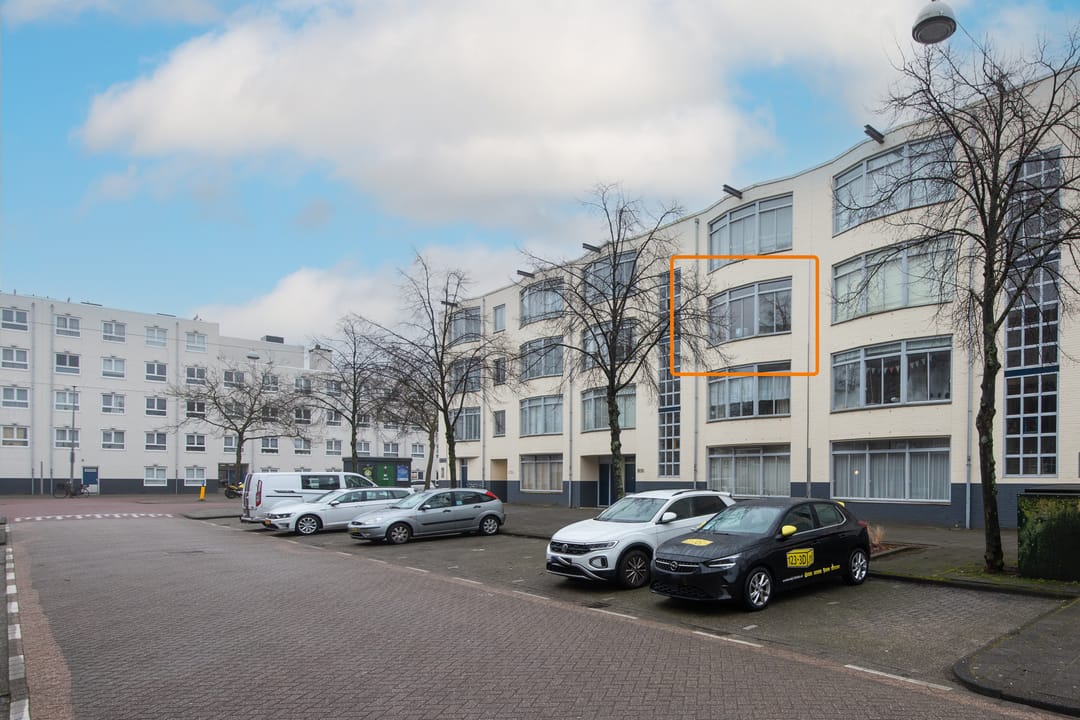 Foto 31 van Charlotte Brontéstraat 174