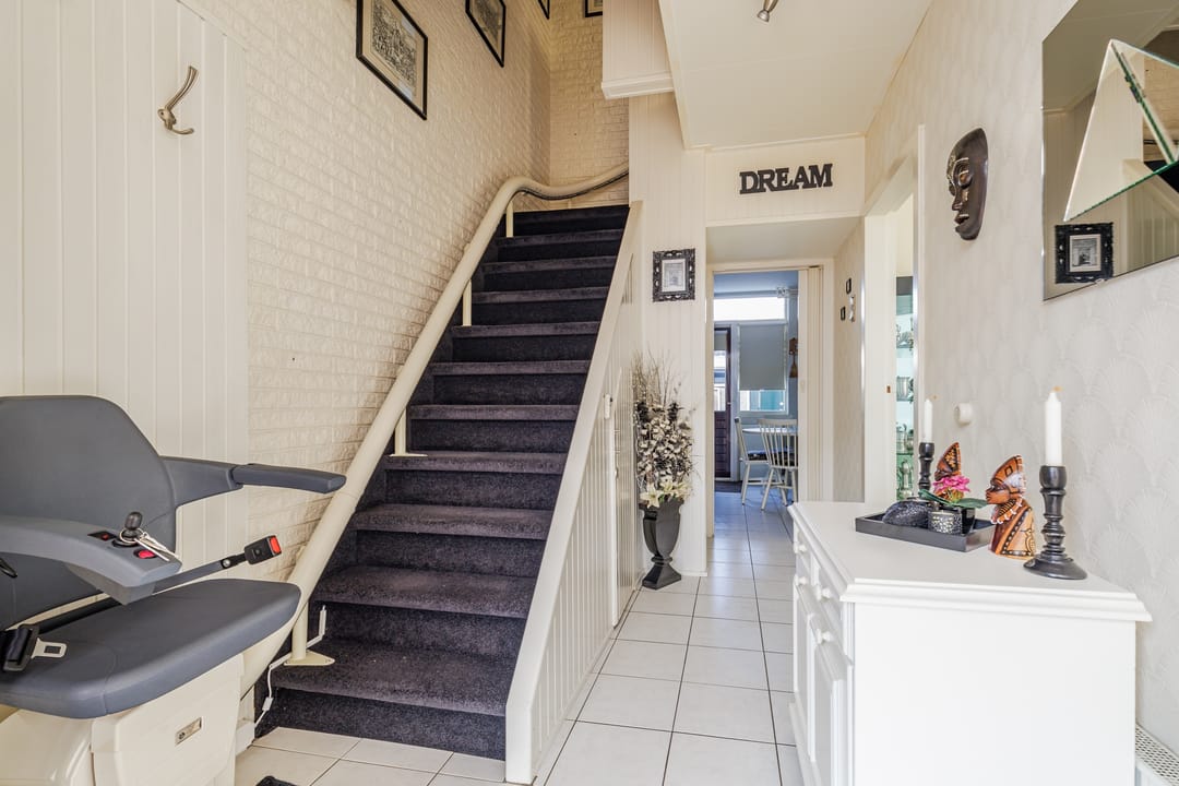 Foto 2 van Bernhardstraat 9