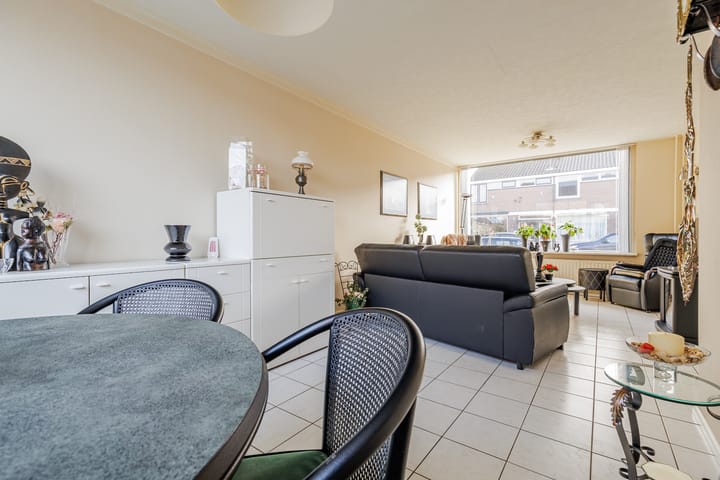 Foto 5 van Bernhardstraat 9