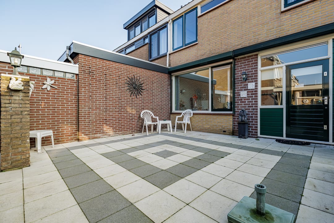 Foto 28 van Bernhardstraat 9