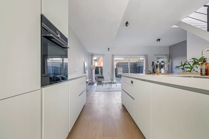 Foto 11 van Erik de Rodestraat 37