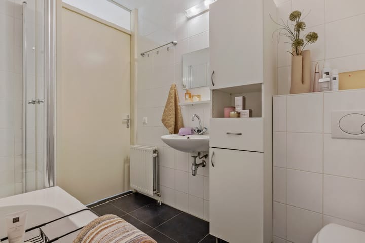 Foto 26 van Kanaalboulevard 58