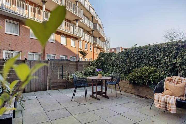 Foto 28 van Kanaalboulevard 58