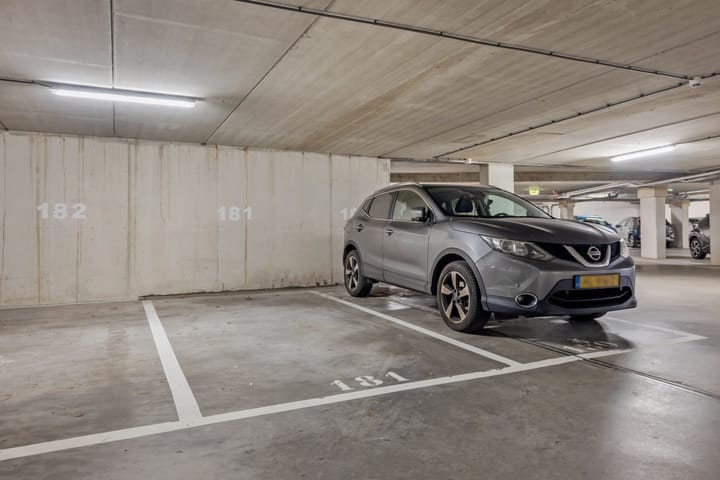 Foto 31 van Kanaalboulevard 58